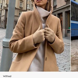 Aritzia: WILFRED cocoon coat